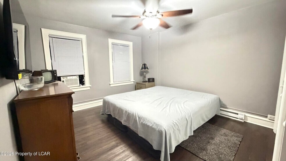 More Photos Of 125 Grove St, Wilkes-Barre Apartments For Sale