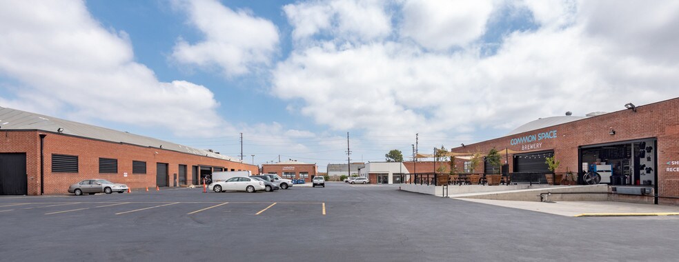 More Photos Of 3437-3457 W El Segundo Blvd, Hawthorne Unknown For Lease