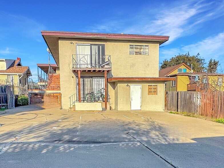 More Photos Of 3205 Brookdale Ave, Oakland Multifamily For Sale