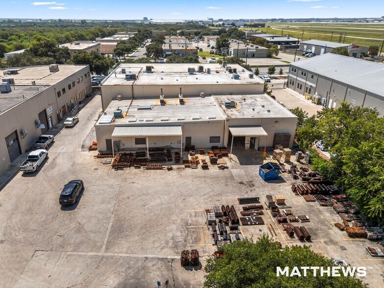 More Photos Of 11451 Jones Maltsberger Rd, San Antonio Warehouse For Sale