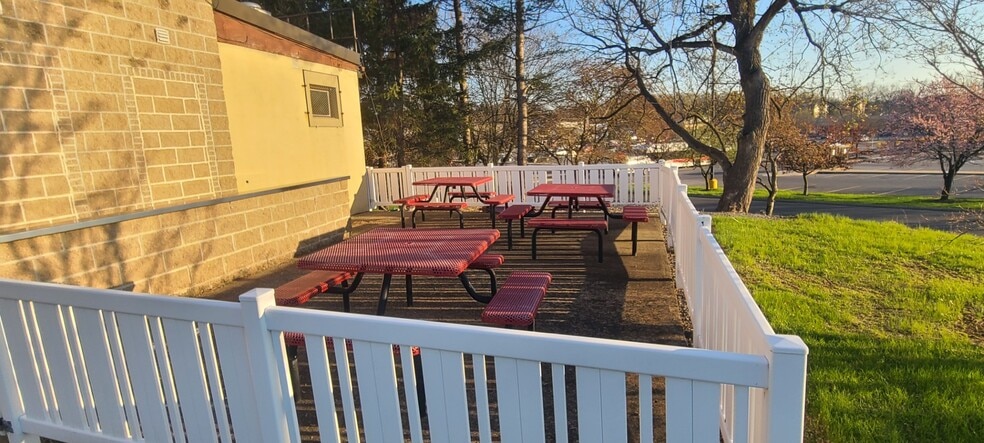 More Photos Of 1669 N Atherton St, State College Freestanding For Lease