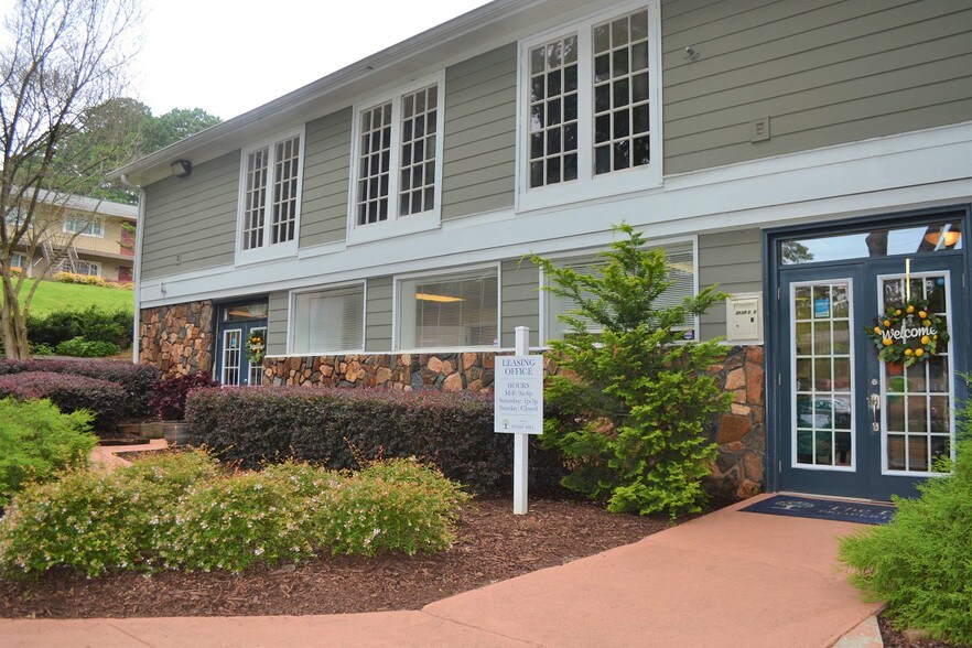 More Photos Of 2751 Hammondton Rd SE, Marietta Apartments For Sale