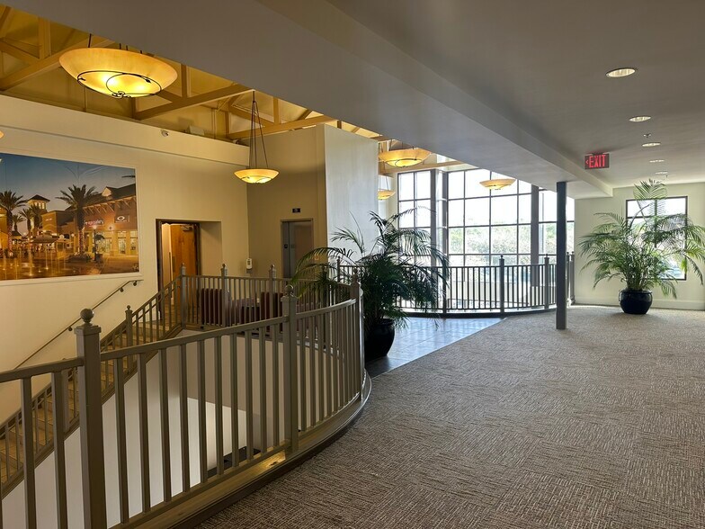 More Photos Of 4008-4300 Legendary Dr, Destin Unknown For Lease