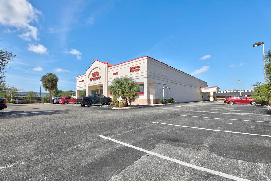 More Photos Of 24 S Brevard Ave, Arcadia Drugstore For Sale