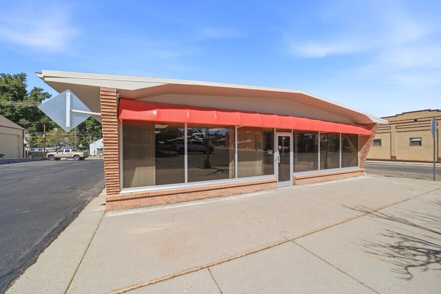 More Photos Of 502 Colorado Ave, La Junta Medical For Sale