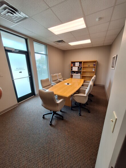 More Photos Of 4340 Acer Grove Dr, Springfield Office For Lease