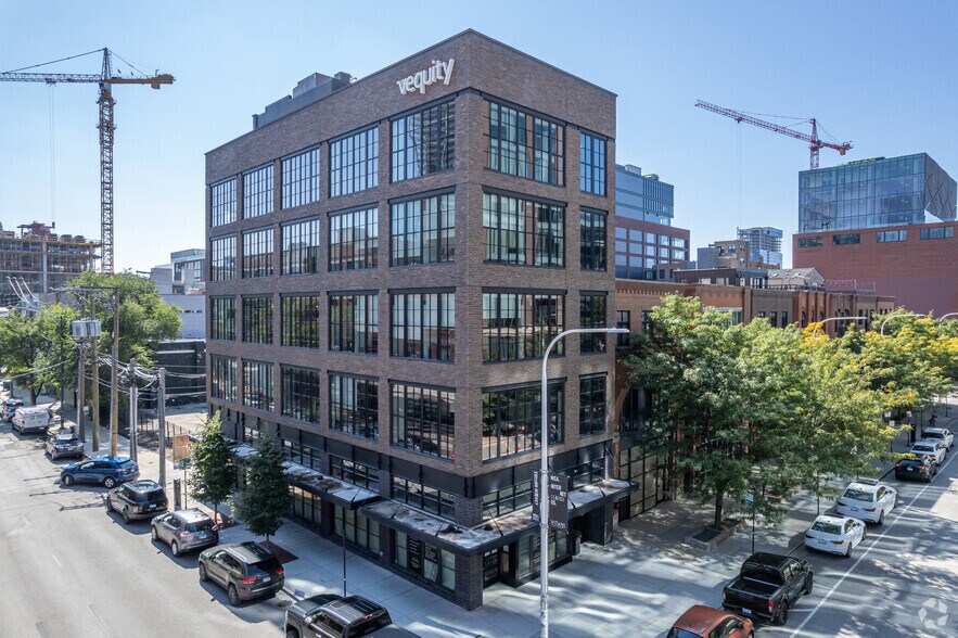 More Photos Of 226 N Morgan St, Chicago Loft Creative Space For Lease