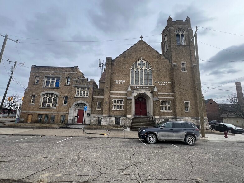 More Photos Of 9500 Stoepel St, Detroit Religious Facility For Sale