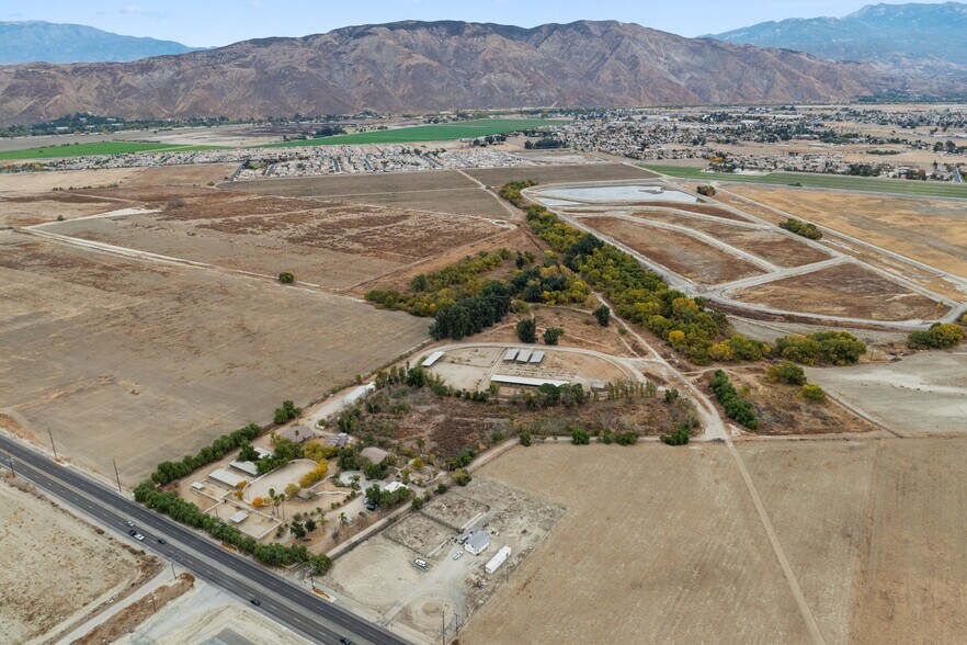 Primary Photo Of 805 N Sanderson Ave, San Jacinto Specialty For Sale