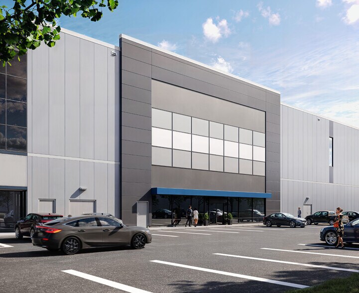More Photos Of 2 Bramkay St, Brampton Warehouse For Lease