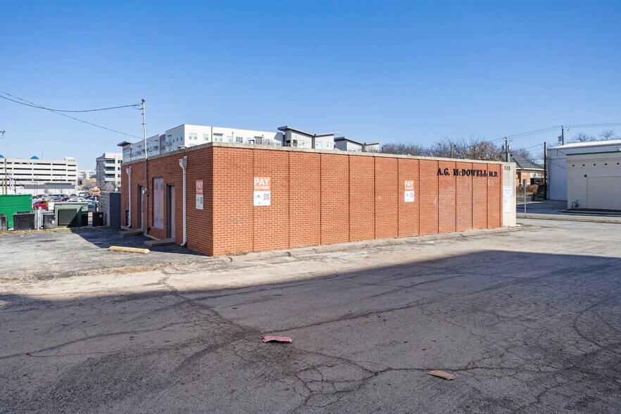More Photos Of 1550 W Magnolia Ave, Fort Worth Medical For Sale