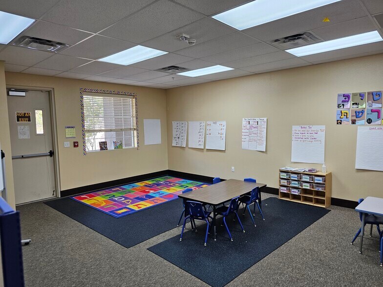 More Photos Of 1940 PASEO VERDE, Henderson Religious Facility For Lease