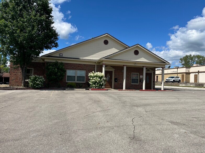 Primary Photo Of 8397 Raglan Dr NE, Warren Office For Sale