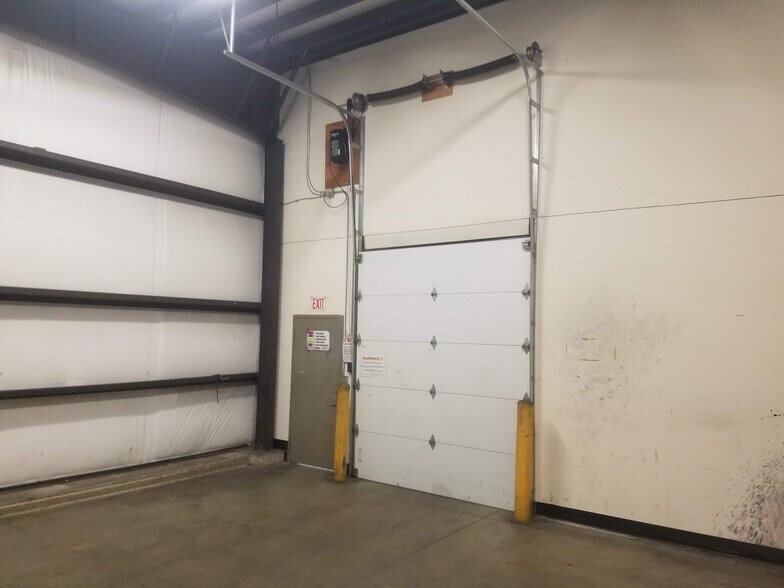 More Photos Of 2208 Trott Ave SW, Willmar Flex For Sale