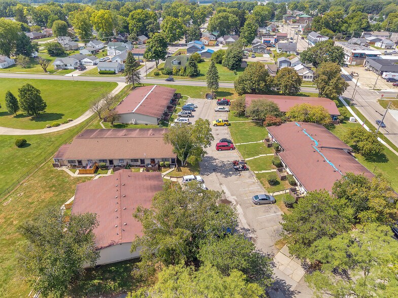 More Photos Of 5 E Plum St, Chesterfield Apartments For Sale