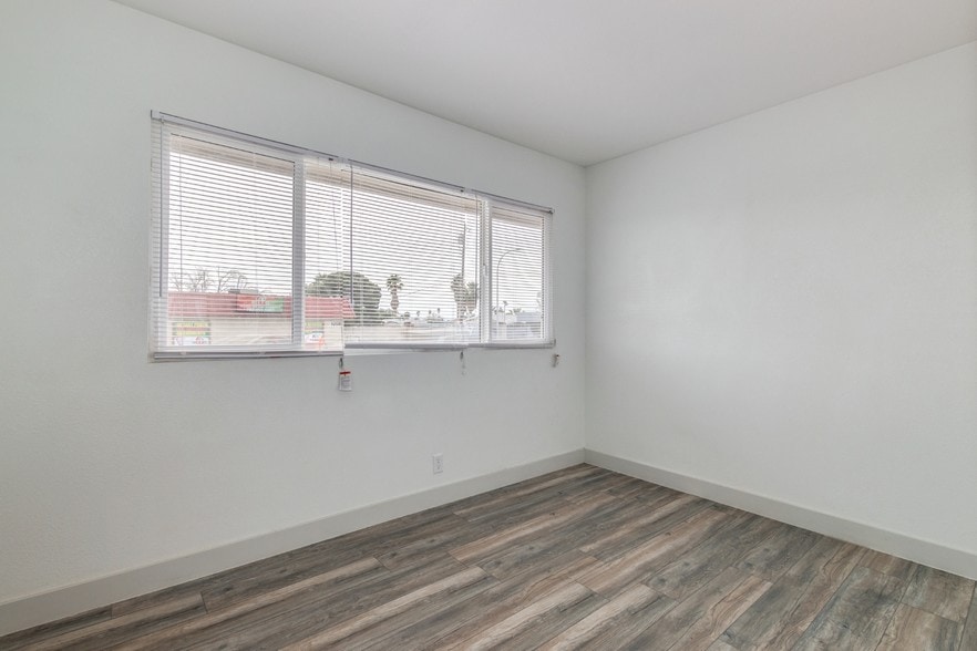 More Photos Of 1204 S Eastern Ave, Las Vegas Religious Facility For Sale