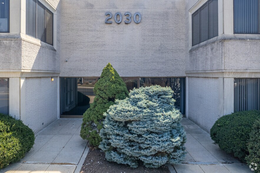 More Photos Of 2030 W Tilghman St, Allentown Medical For Lease