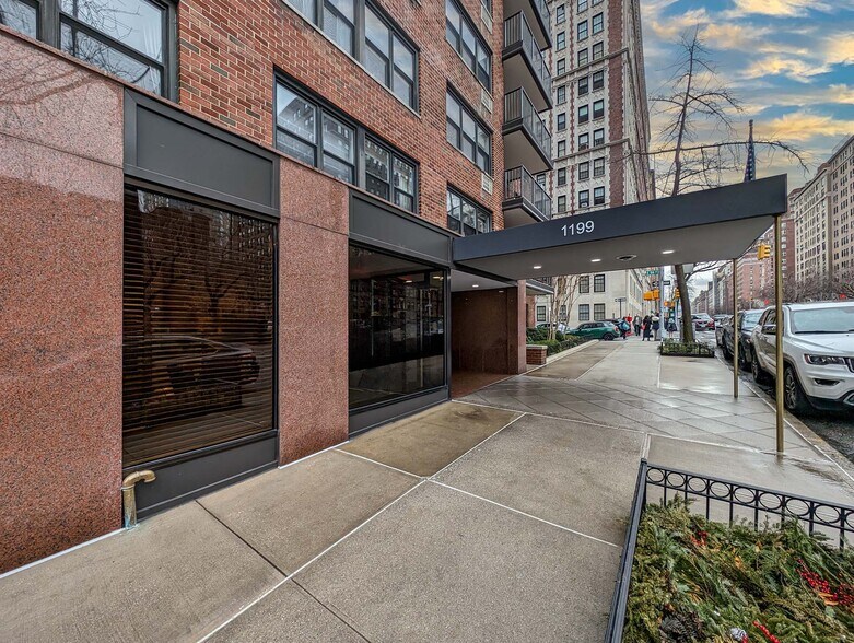 More Photos Of 1199 Park Ave, New York Apartments For Sale