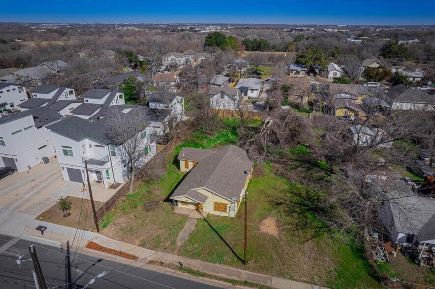 More Photos Of 6106 Ponca St, Austin Land For Sale