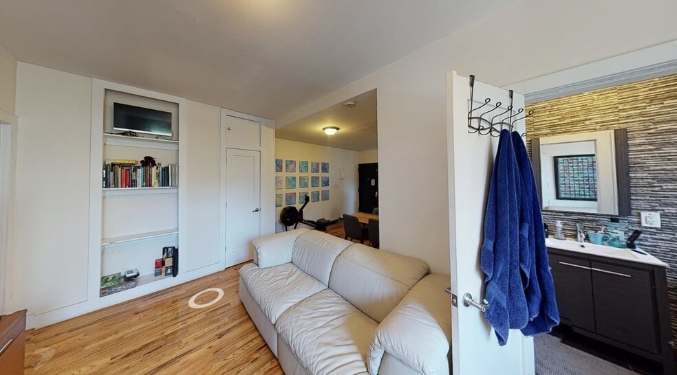 More Photos Of 5001 4th Ave, Brooklyn Storefront Retail Residential For Sale