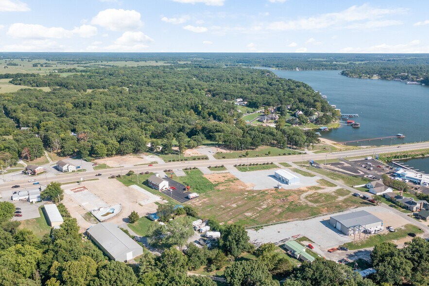 More Photos Of 2320 S Main St, Grove Multifamily For Sale