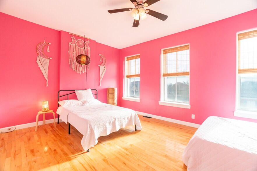 More Photos Of 1701-1709 S 9th St, Saint Louis Apartments For Sale