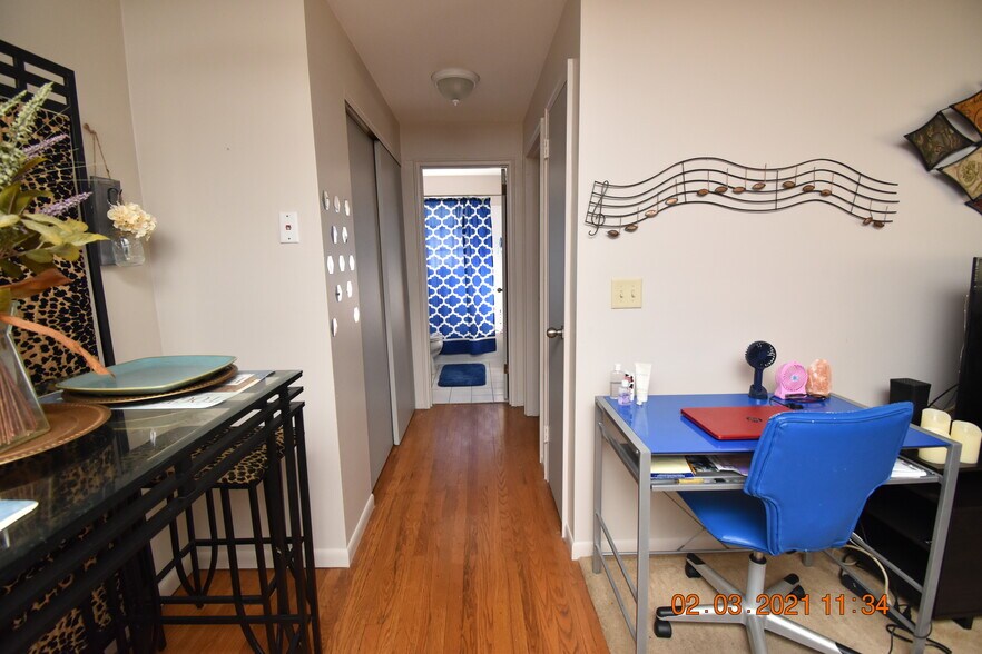 More Photos Of 7240 Longwood Ct, Cincinnati Apartments For Sale
