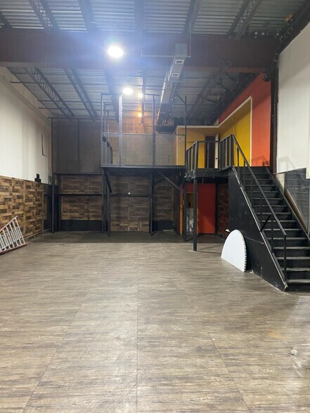 More Photos Of 221-229 Bruckner Blvd, Bronx Distribution For Lease