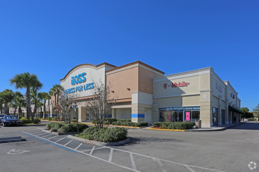 Primary Photo Of 3321-3401 S Congress Ave, Lake Worth Unknown For Lease