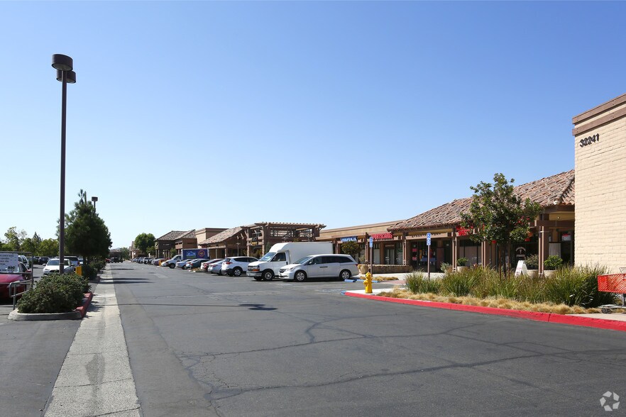 More Photos Of 32231-32291 Mission Trail Rd, Lake Elsinore Unknown For Lease