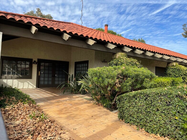 More Photos Of 26401 Calle Rolando, San Juan Capistrano Light Distribution For Lease