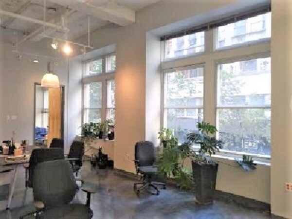 More Photos Of 1429-1433 Walnut St, Philadelphia Office For Lease
