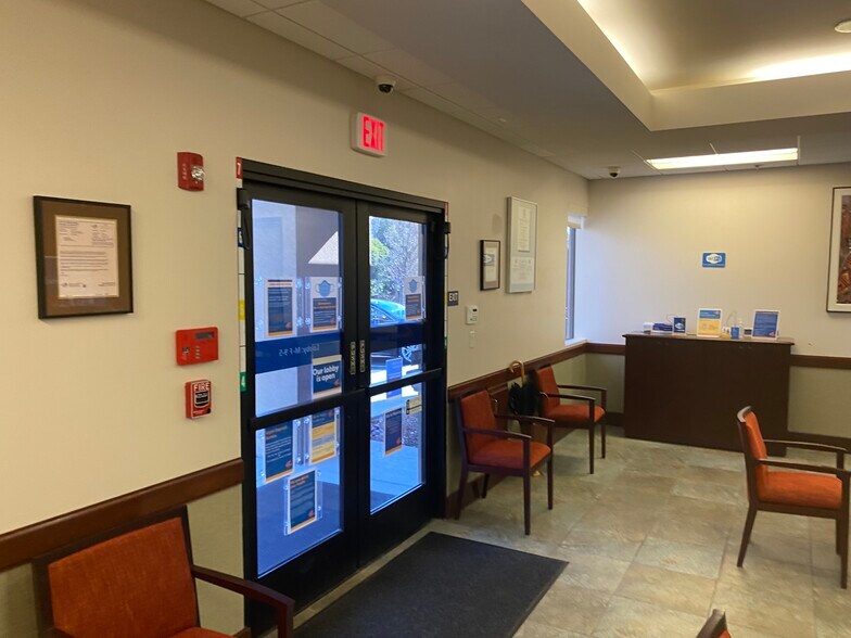 More Photos Of 4841-4845 Old Redwood Hwy, Santa Rosa Medical For Sale