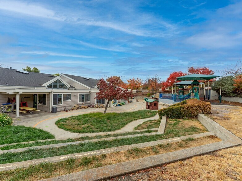 More Photos Of 2425 Camino Tassajara, Danville Schools For Sale