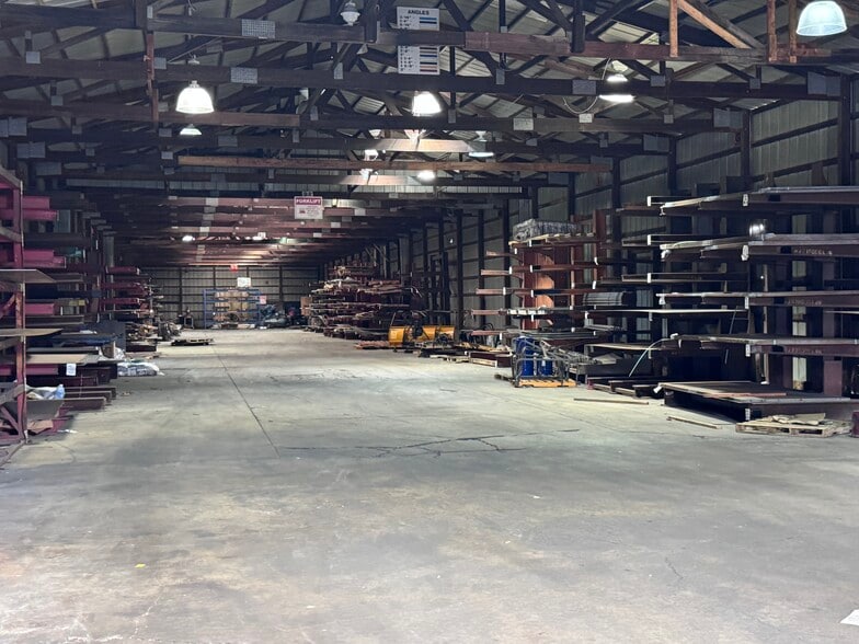More Photos Of 3345 Fort Harrison Rd, Terre Haute Warehouse For Sale