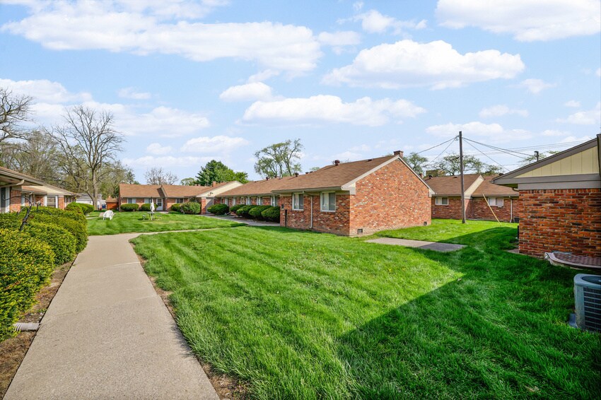 More Photos Of 811-923 Gibbs St, Maumee Apartments For Sale