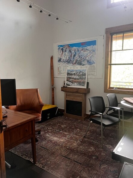 More Photos Of 320 E Broadway Ave, Jackson Office Residential For Sale