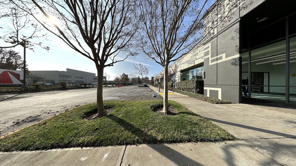 More Photos Of 25801 Industrial Blvd, Hayward Research And Development For Lease