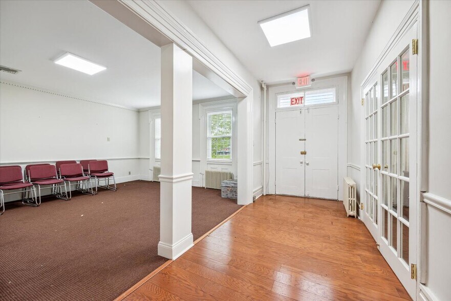 More Photos Of 345 US-202, Bedminster Office For Lease