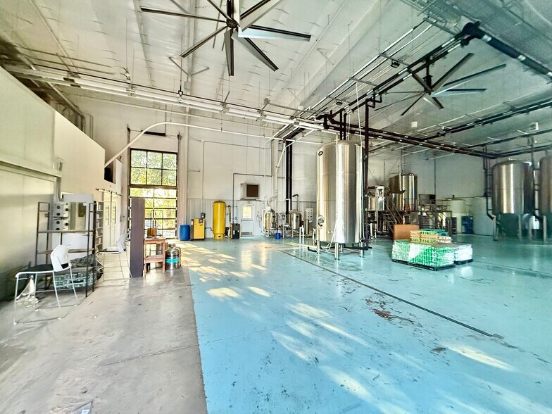 More Photos Of 310 S Goliad St, Rockwall Restaurant For Sale