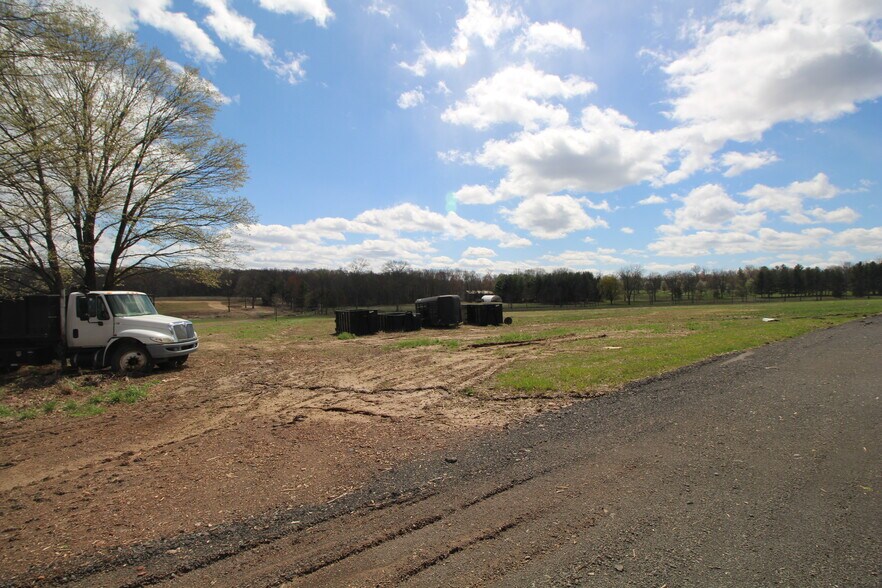 More Photos Of 12 Lynnbrook Dr, Lambertville Land For Sale