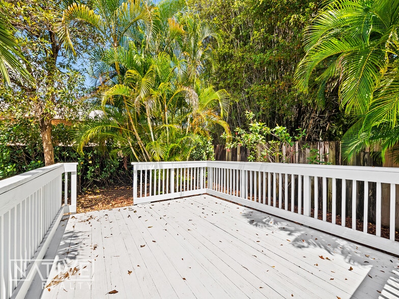 More Photos Of 103 NE 4th St, Fort Lauderdale Office For Sale