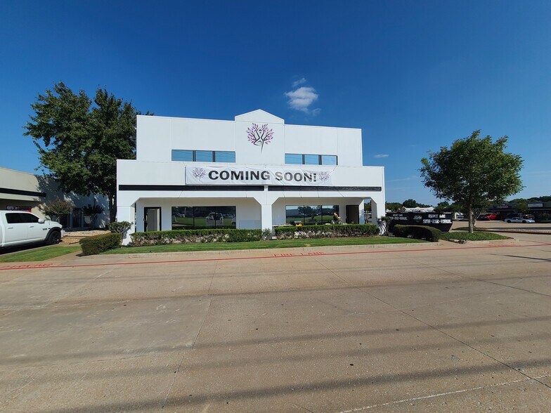 More Photos Of 11001-11013 S Memorial Dr, Tulsa Unknown For Lease