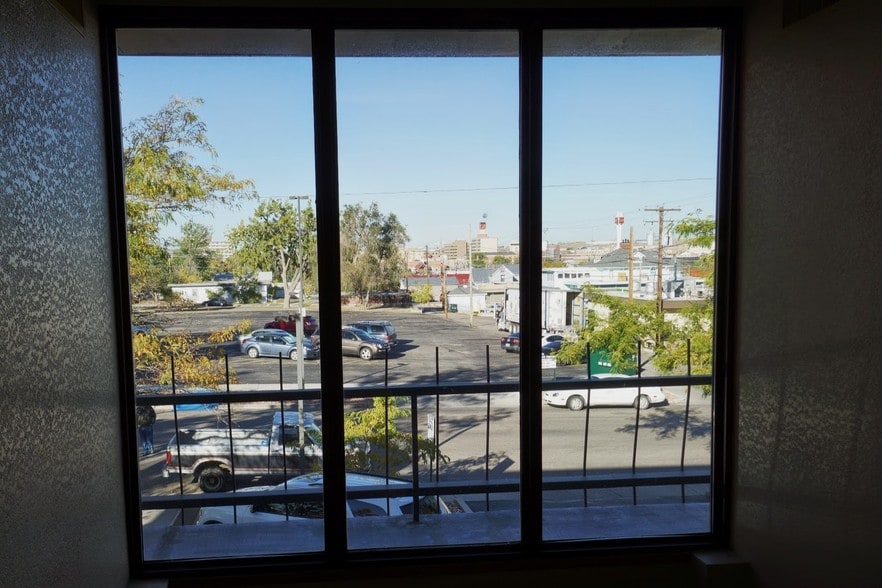 More Photos Of 940 E 3rd St, Casper Medical For Sale