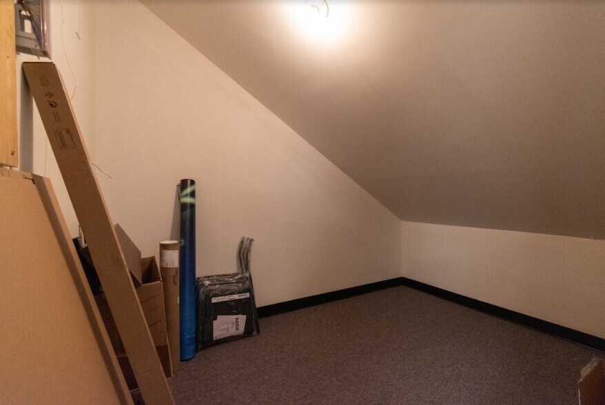 More Photos Of 6408 Brookstone Ln, Fayetteville Medical For Sale