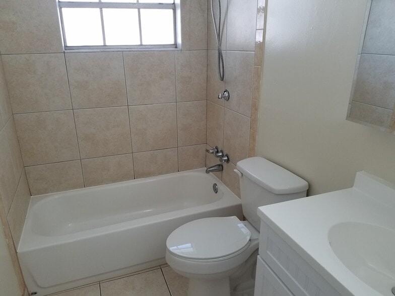 More Photos Of 96 SE 3rd Ave, Deerfield Beach Apartments For Sale