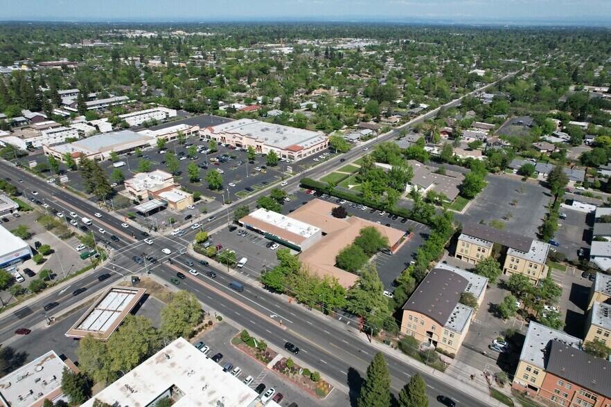 More Photos Of 1290 Fulton Ave, Sacramento General Retail For Sale
