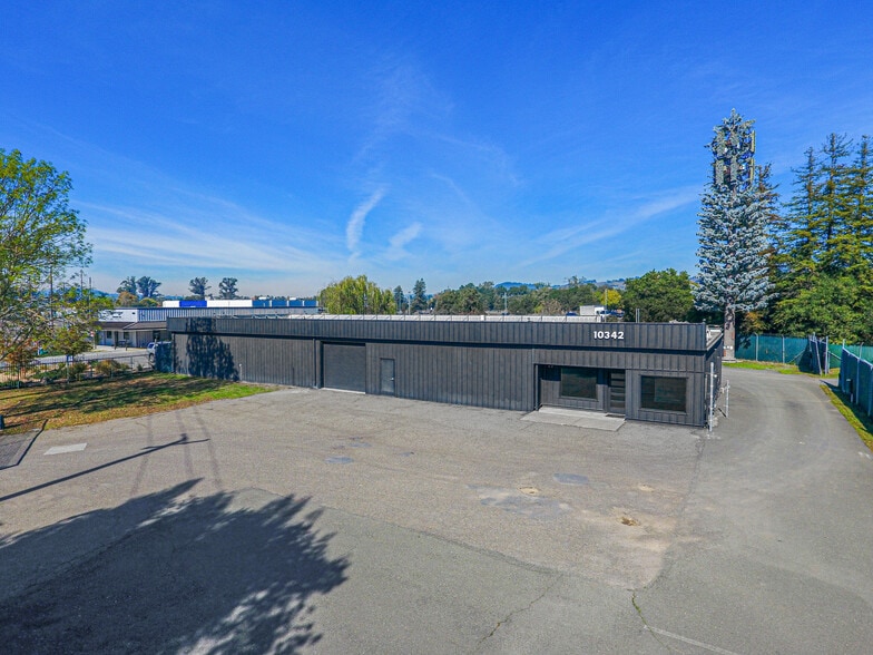 More Photos Of 10342 Old Redwood Hwy, Windsor Warehouse For Sale