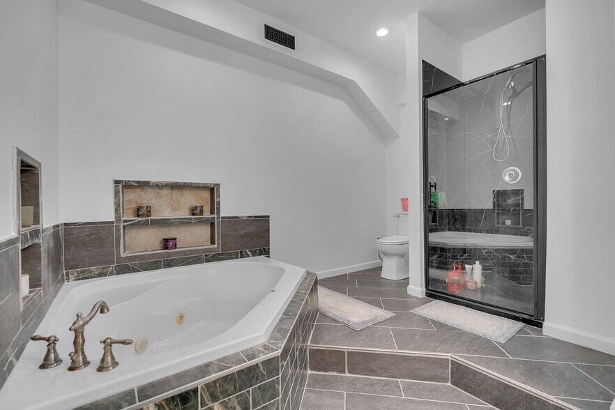 More Photos Of 12694 Route 39 Rd, Chaffee Flex For Sale