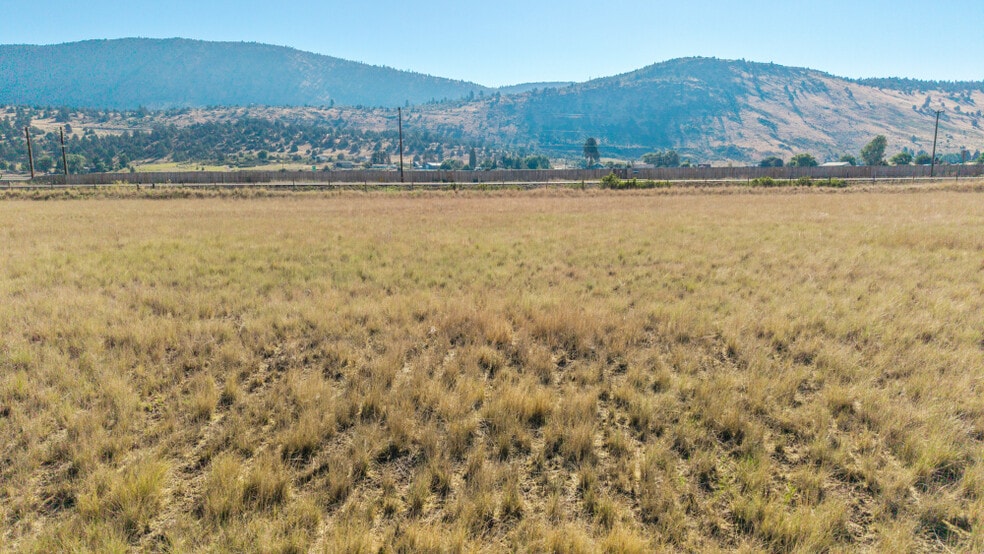 More Photos Of N Hwy 97, Klamath Falls Land For Sale